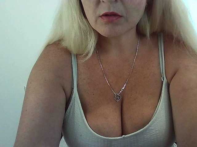 Multiply-orgazm live cam