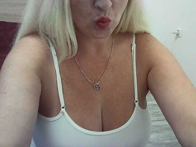Multiply-orgazm live webcam show