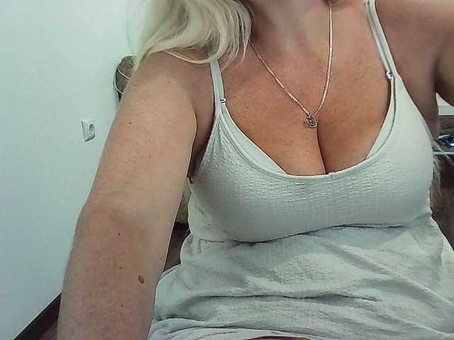 Multiply-orgazm live webcam show