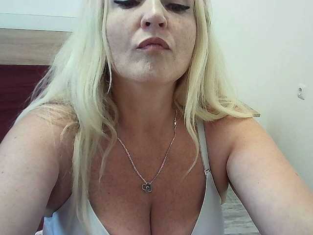 Multiply-orgazm live cam on BongaCams