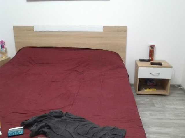 Multiply-orgazm live cam preview