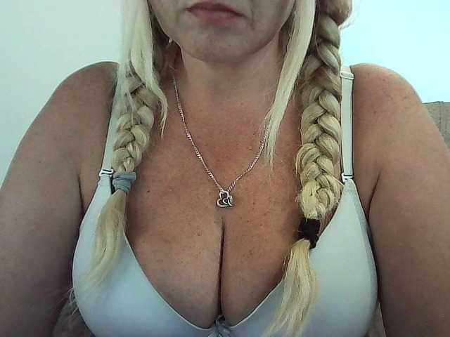 Multiply-orgazm live webcam show