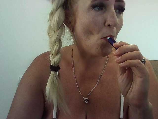 Multiply-orgazm live webcam show