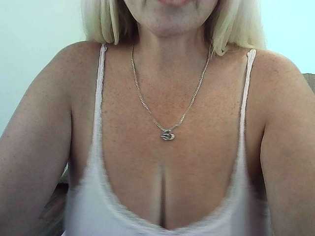Multiply-orgazm live webcam show