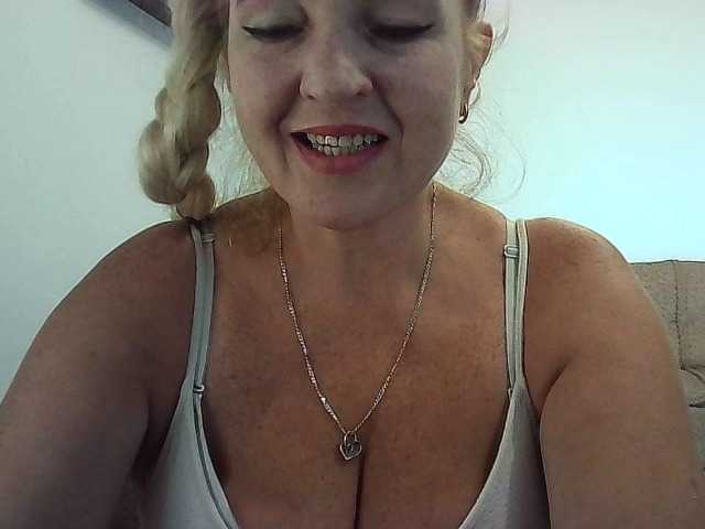 Multiply-orgazm live cam