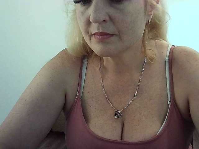 multiply-orgazm live sex show