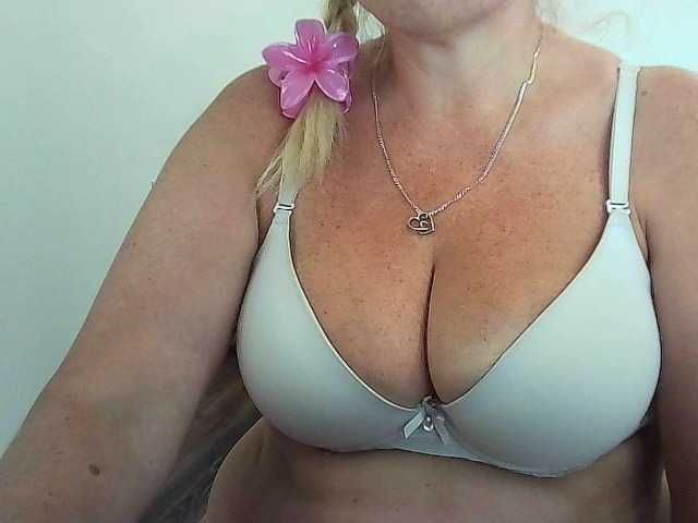 Multiply-orgazm live cam on BongaCams