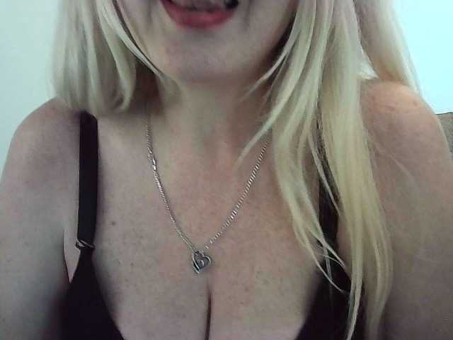 Multiply-orgazm live cam