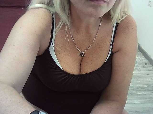 Multiply-orgazm live cam on BongaCams