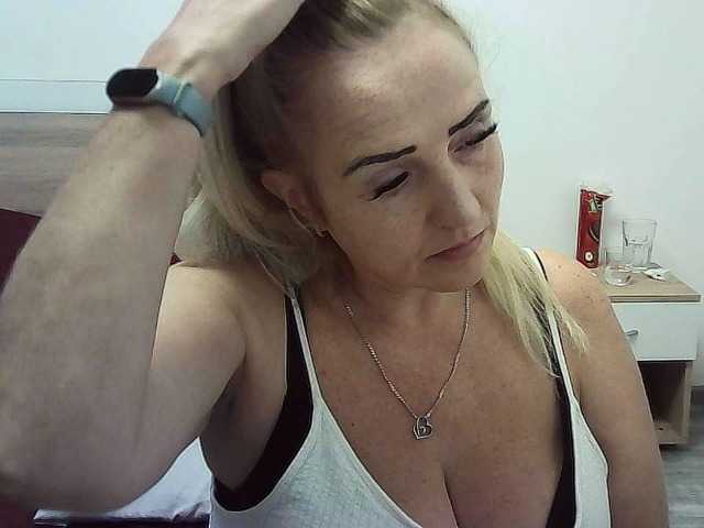 Multiply-orgazm live cam on BongaCams
