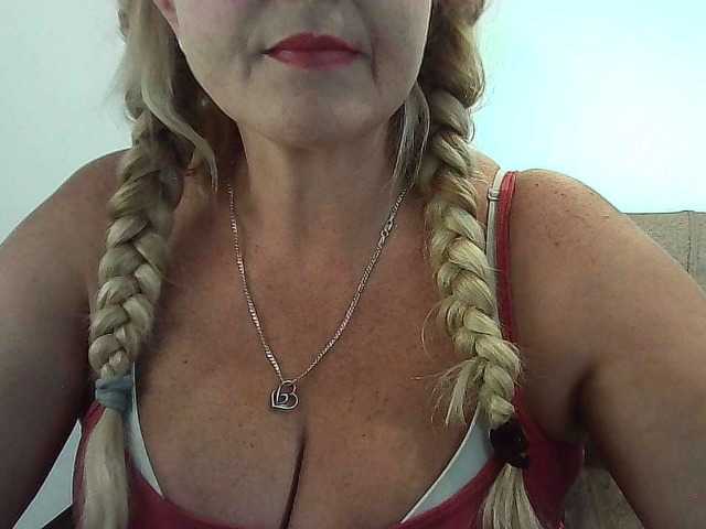 Multiply-orgazm live webcam show