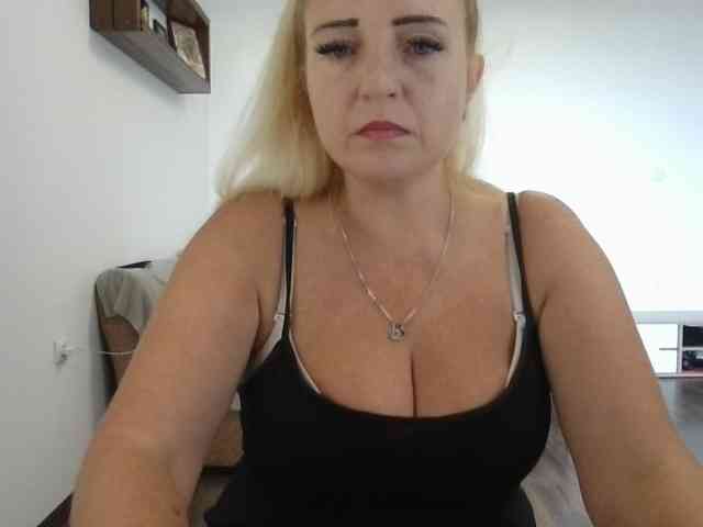 Multiply-orgazm webcam