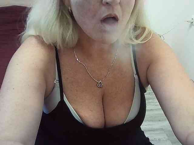 Multiply-orgazm webcam