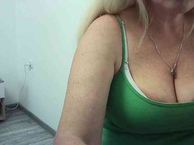 Multiply-orgazm webcam