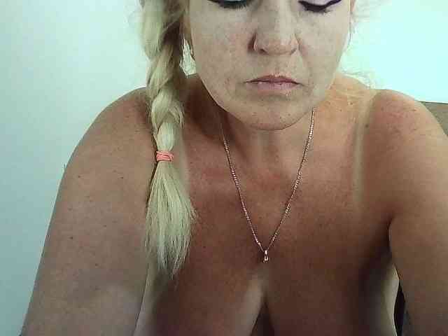 Multiply-orgazm webcam