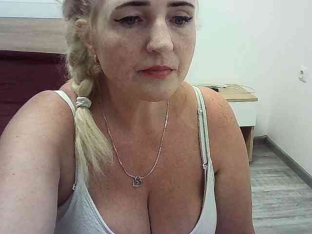 Multiply-orgazm webcam