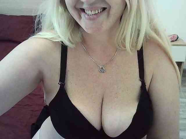 Multiply-orgazm webcam