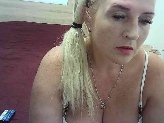 Multiply-orgazm webcam