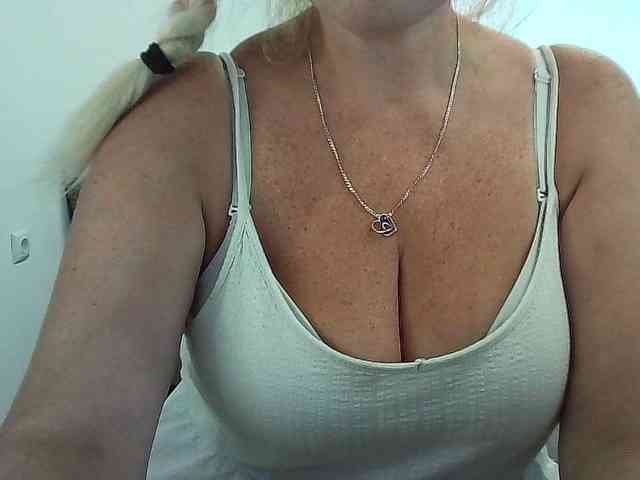 Multiply-orgazm webcam