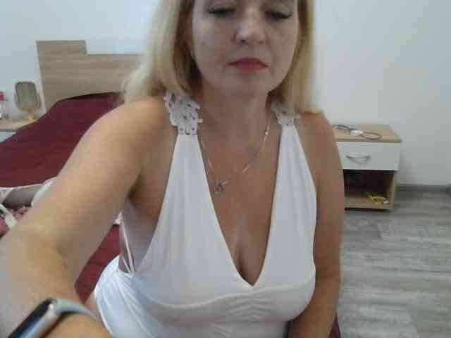 Multiply-orgazm webcam