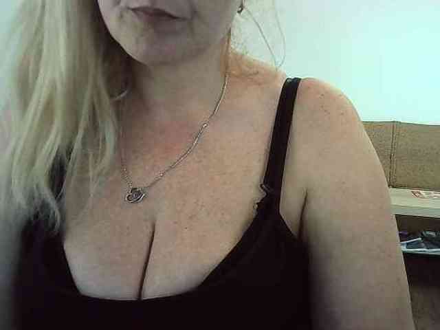 Multiply-orgazm webcam