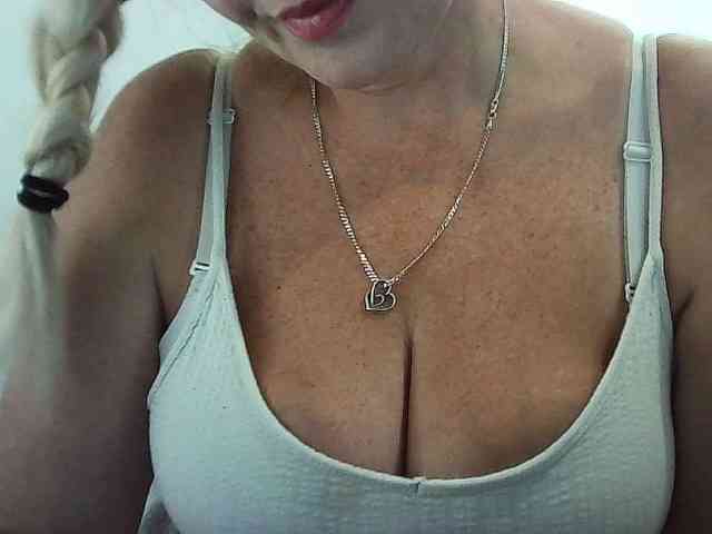 Multiply-orgazm webcam