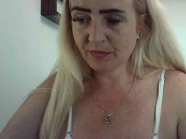 Multiply-orgazm webcam