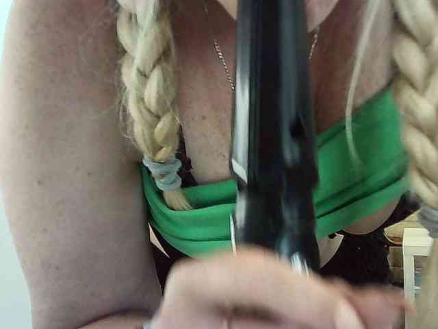 Multiply-orgazm webcam