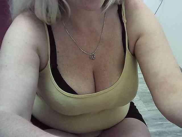 Multiply-orgazm webcam