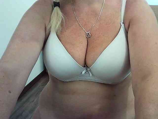 Multiply-orgazm webcam