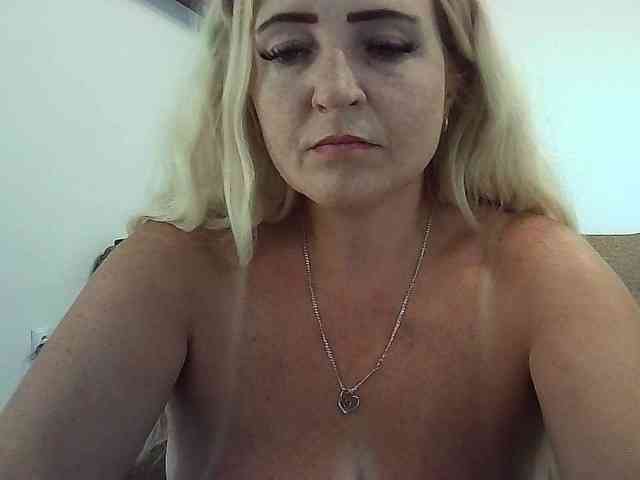 Multiply-orgazm webcam