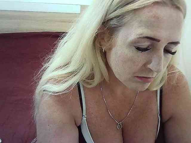 Multiply-orgazm webcam