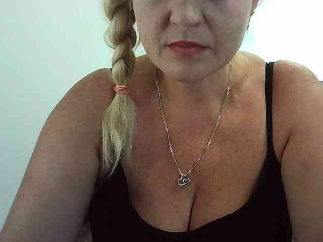 Multiply-orgazm webcam