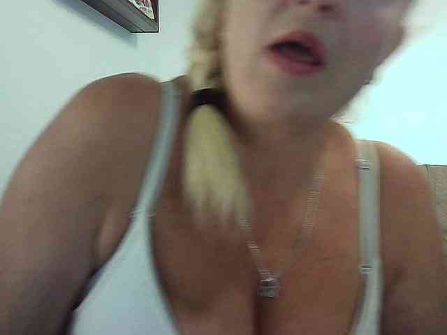 Multiply-orgazm webcam