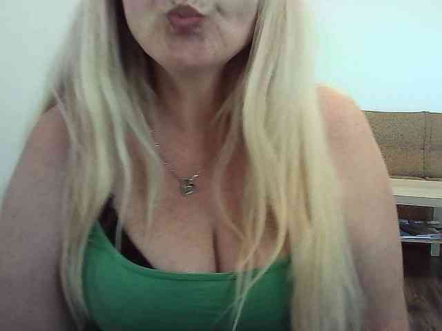 Multiply-orgazm webcam