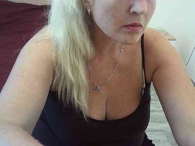 Multiply-orgazm webcam