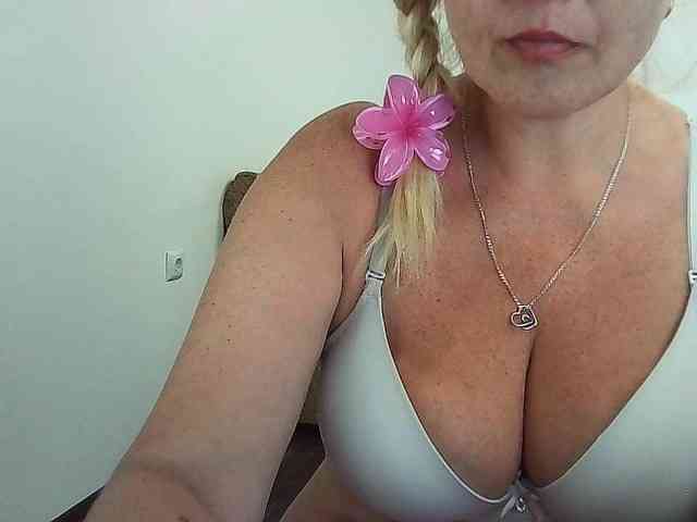 Multiply-orgazm webcam