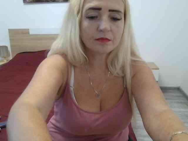 Multiply-orgazm webcam