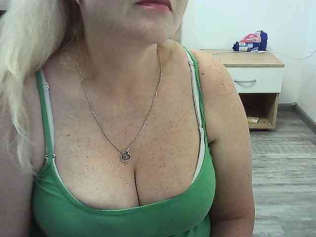 Multiply-orgazm webcam