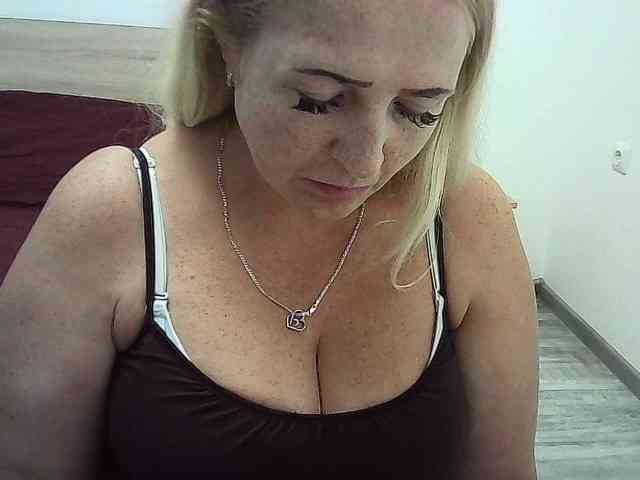 Multiply-orgazm webcam