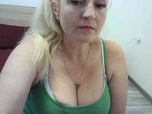 Multiply-orgazm webcam