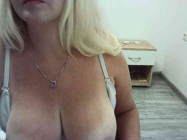 Multiply-orgazm webcam