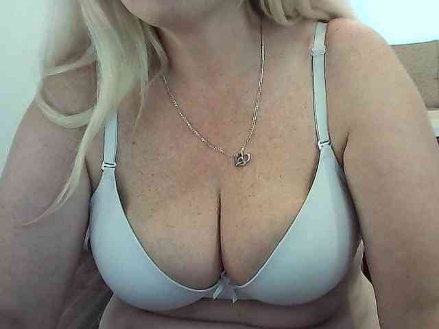 Multiply-orgazm webcam