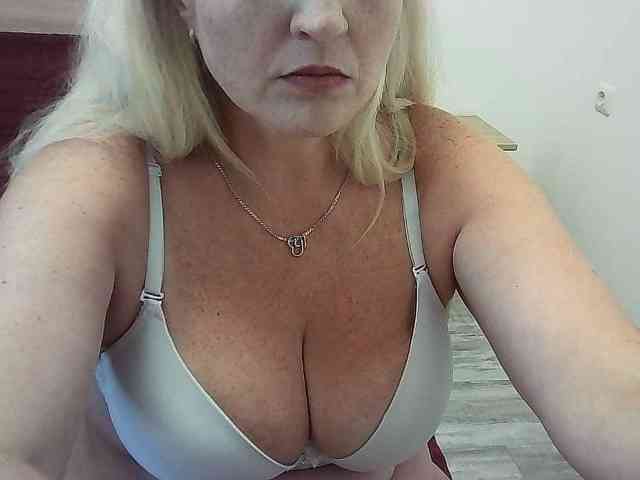 Multiply-orgazm webcam