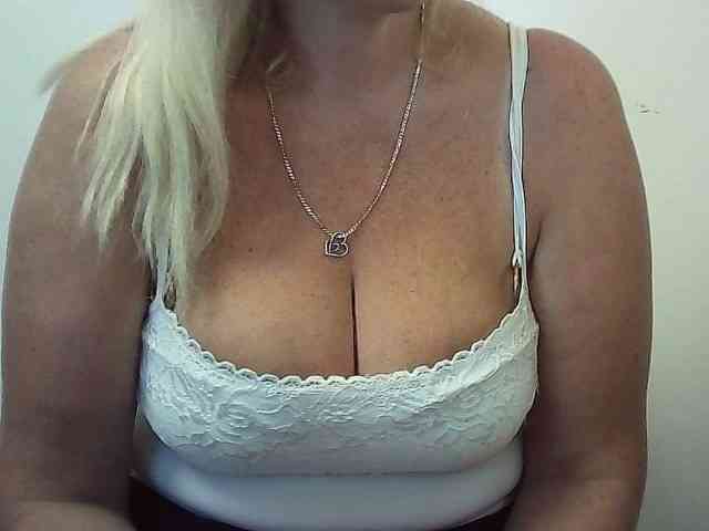 Multiply-orgazm webcam