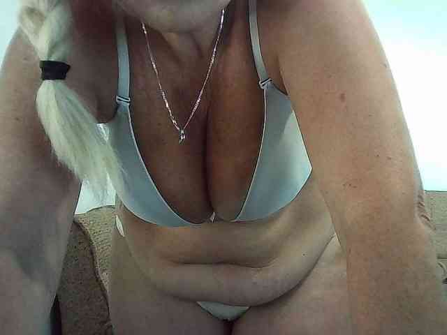 Multiply-orgazm webcam