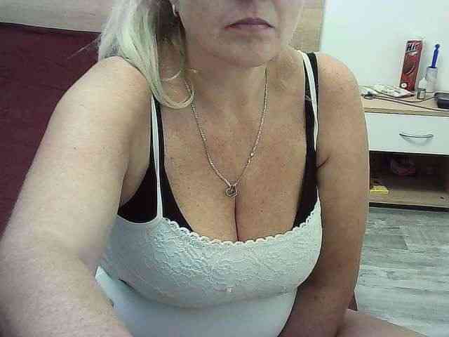 Multiply-orgazm webcam