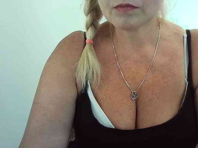 Multiply-orgazm webcam