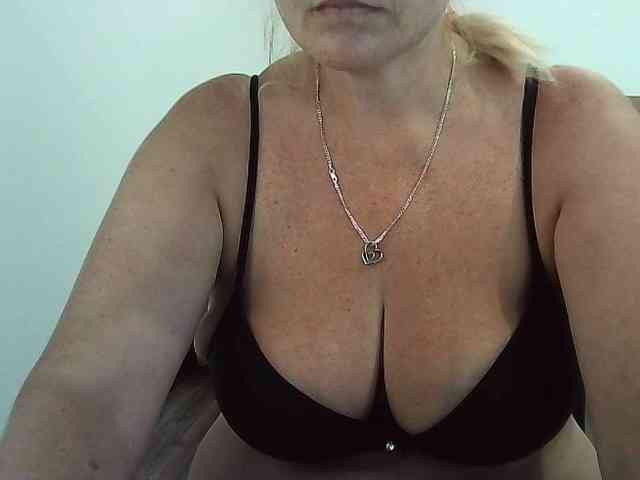 Multiply-orgazm webcam