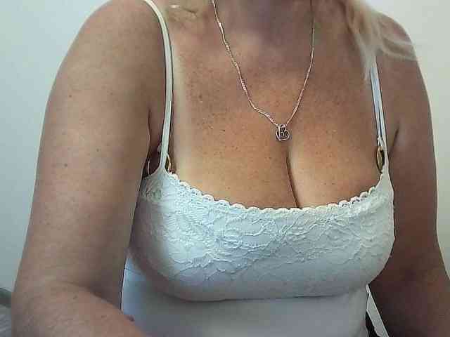 Multiply-orgazm webcam